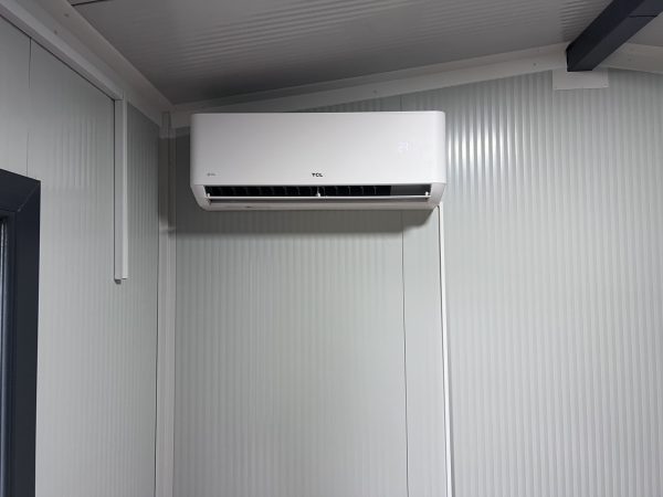 IMG-8c2fa4bf2296db74f4c812d120537412-V