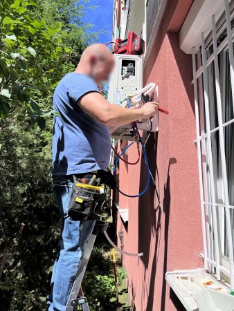 imageedit_1_3892083506